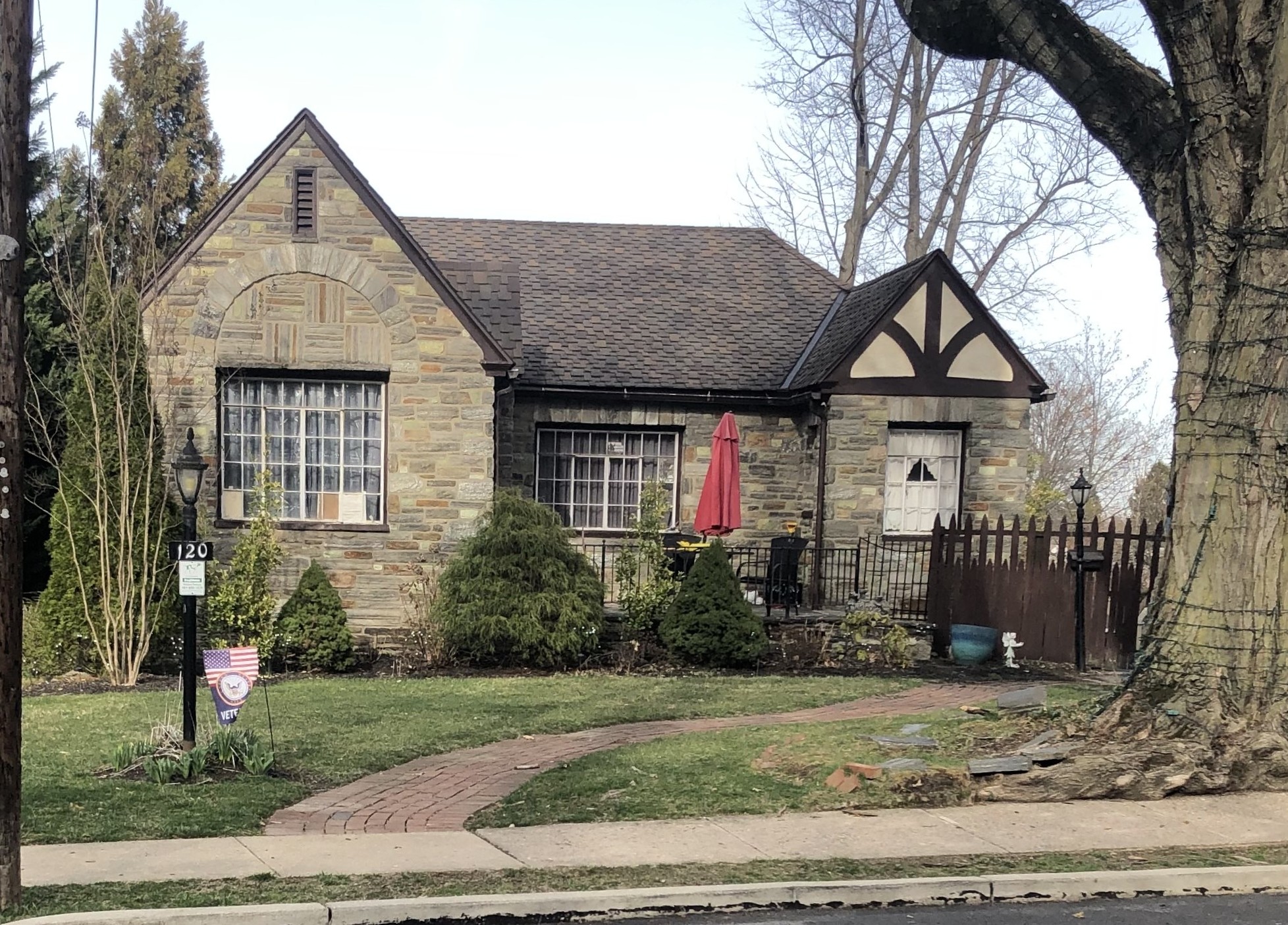 120 East Park Road